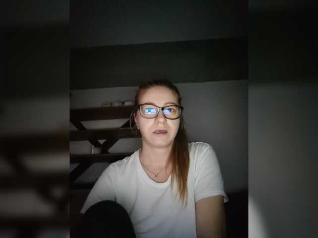 Скриншоты трансляции DeeanaEvans