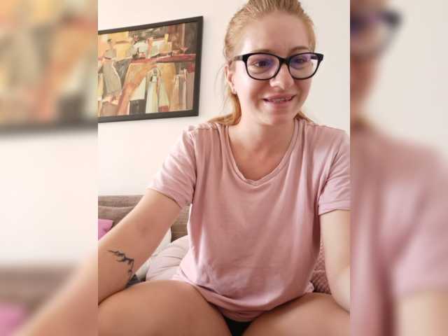 Скриншоты трансляции DeeanaEvans