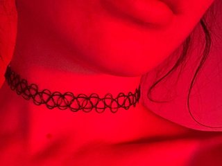Эротический видеочат DevilishDoll