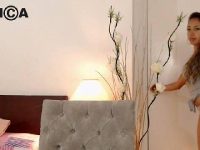 Скриншоты трансляции devora-whats