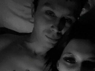 Эротический видеочат Sexy-and-Garry