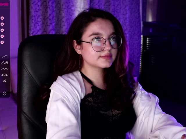 Скриншоты трансляции Diamond-Doll