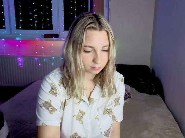 Скриншоты трансляции llolilove