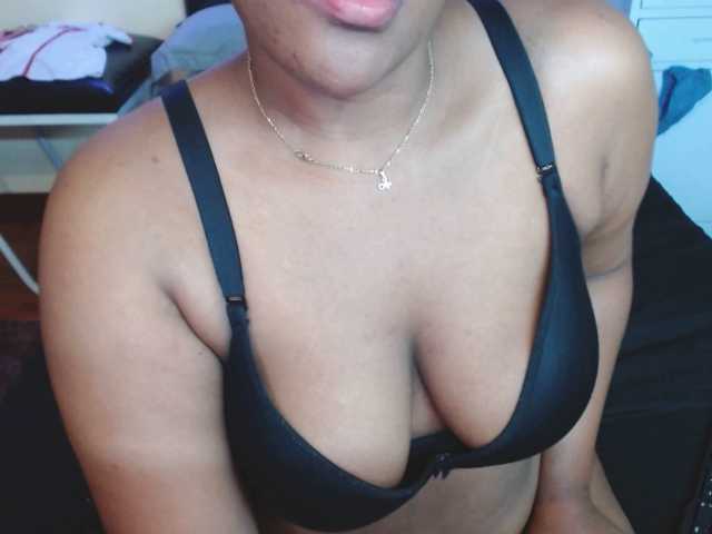 Фотографии DiosaEbano Wellcome to my room #Ebony #Latina #BBW