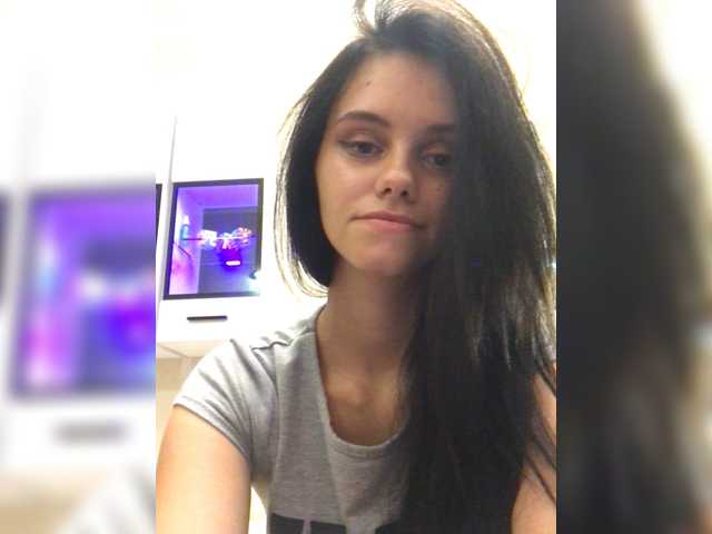 Скриншоты трансляции Discogirl