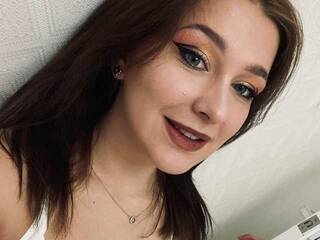 Эротический видеочат Disha-Lee