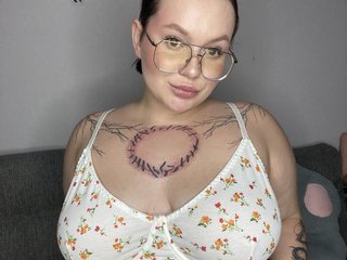 Эротический видеочат Divine-1