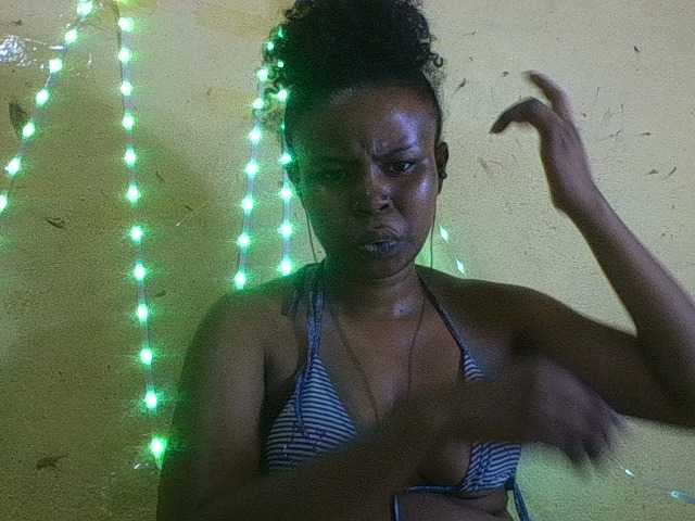 Скриншоты трансляции Djamillah