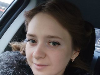 Эротический видеочат Djessi-DI