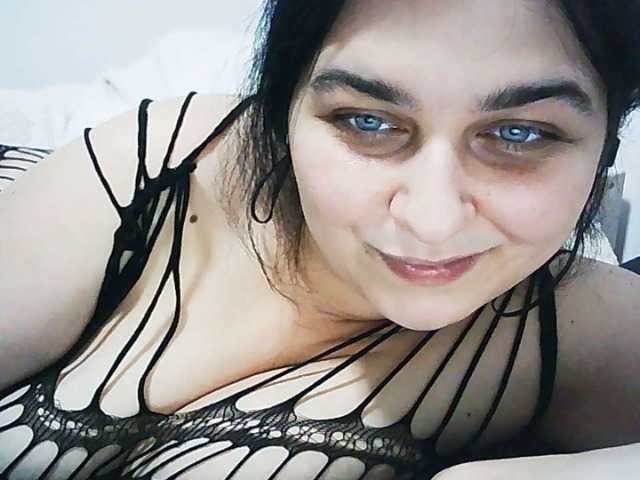 Фотографии djk70 #milf #boobs #big #bigboobs #curvy #ass #bigass #fat #nature #beautiful #blueeyes #pussy #dildo #fuck #sex #finger #face #eyes #tongue #bigmilf