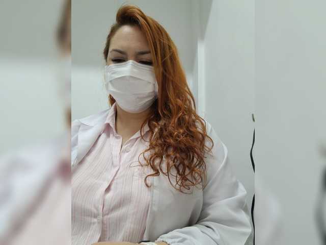 Фотографии Doctora-Danna At office... between patients fuck me...have DILDOS here..we can to do ALL MY MENU LOVENSE INTO MY PUSSY* Let's fuck harder