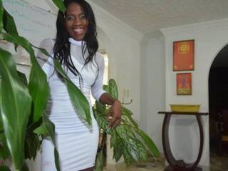 Эротический видеочат DolcePinkPuss