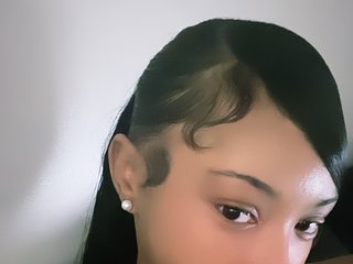 Эротический видеочат madeofmagic