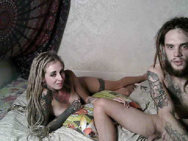 Скриншоты трансляции DreadsFamily