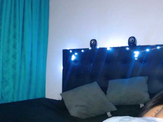 Скриншоты трансляции Dreamgirl777