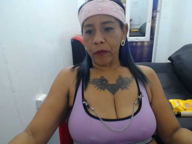 Скриншоты трансляции dulcecandyx