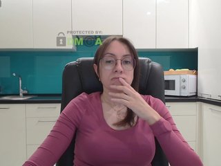 Эротический видеочат Valerianice