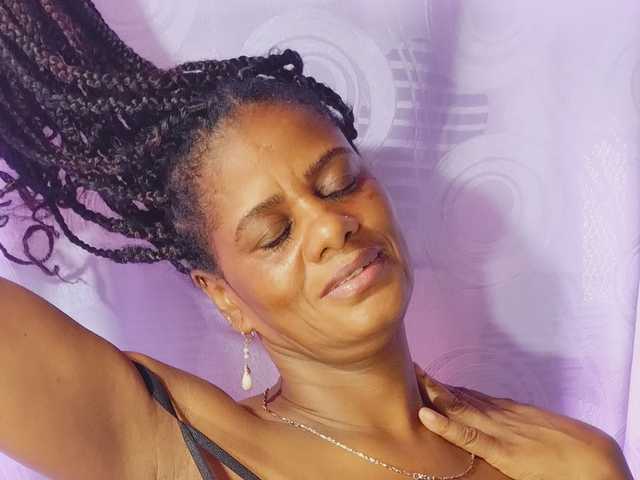 Фотография профиля ebony-cougar