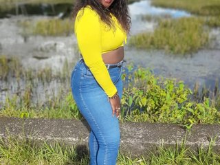 Эротический видеочат Ebony-sofia