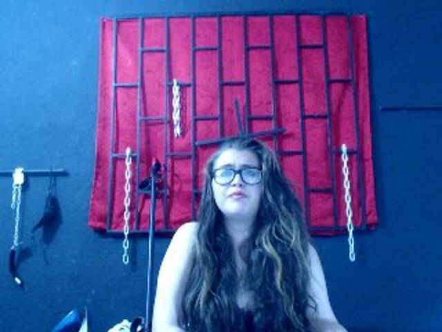 Скриншоты трансляции Eitrilove2