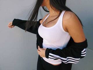 Эротический видеочат Elecktraa