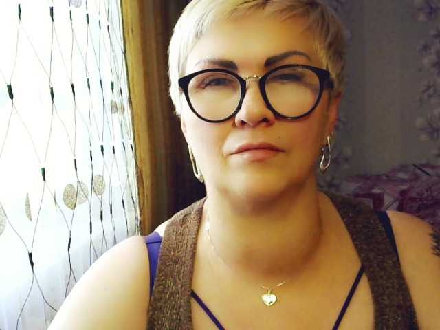Скриншоты трансляции Elenamilfa