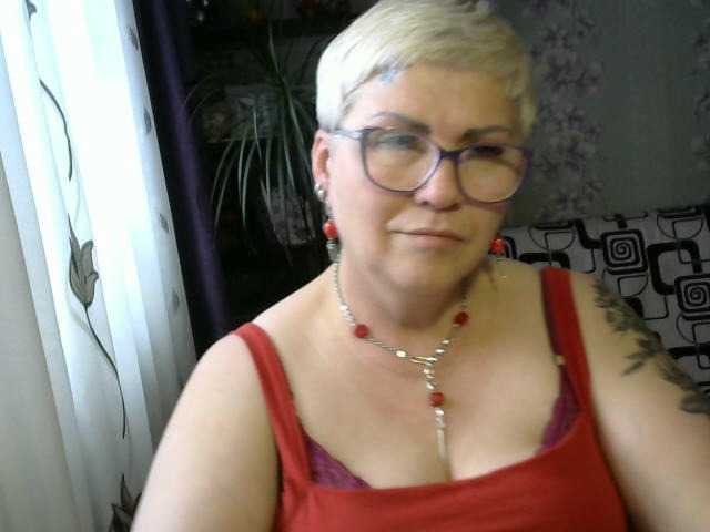 Скриншоты трансляции Elenamilfa