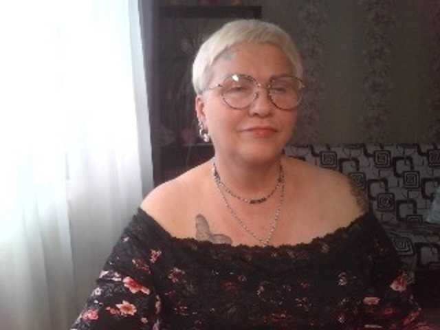 Скриншоты трансляции Elenamilfa