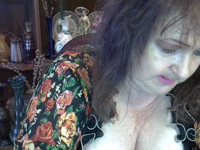 Скриншоты трансляции ElenaZed