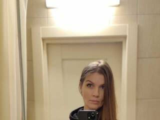 Эротический видеочат ElieArt