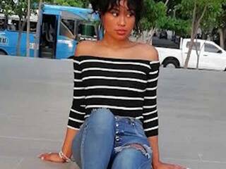 Эротический видеочат elisamarchel