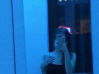 Эротический видеочат Eliza0