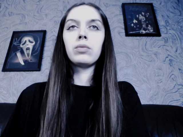 Скриншоты трансляции EllaDark