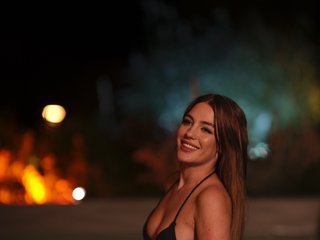 Эротический видеочат EllaRayy