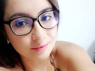 Эротический видеочат Ellarouge