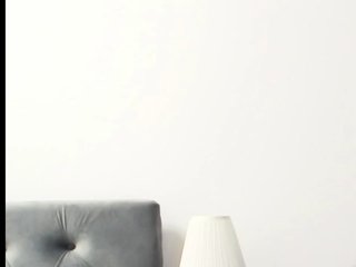 Эротический видеочат EllaSins