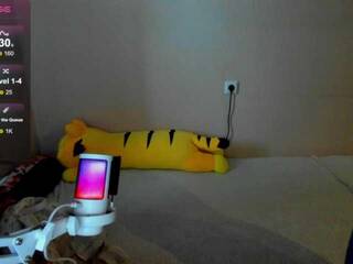 Эротический видеочат ElliMilka