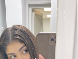 Эротический видеочат Elly1716