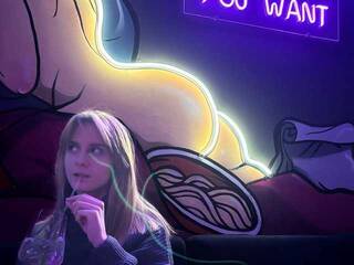 Эротический видеочат EllyKetto