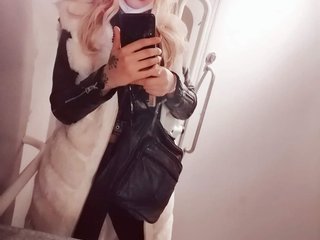 Эротический видеочат ellyslimdoll