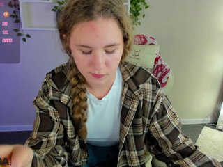 Эротический видеочат Elsiee-Cuttiess