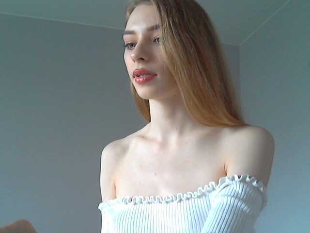 Скриншоты трансляции lallyhoney