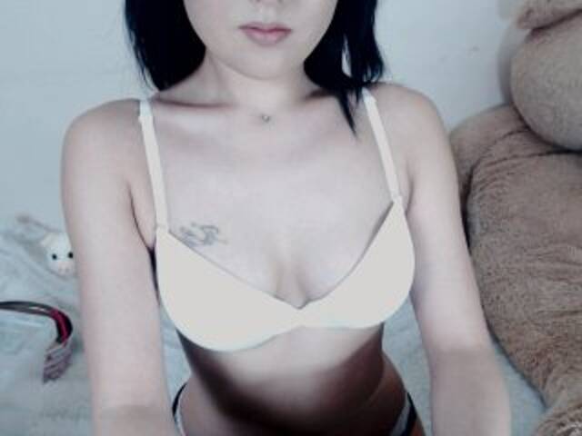 Скриншоты трансляции Emidirty