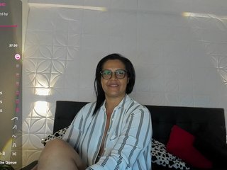Эротический видеочат Emilly