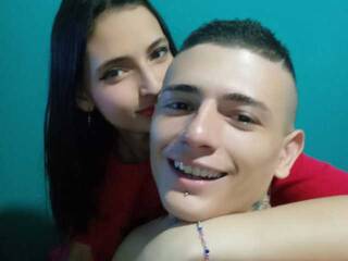 Эротический видеочат Emily-manzon