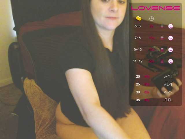 Скриншоты трансляции Emily771