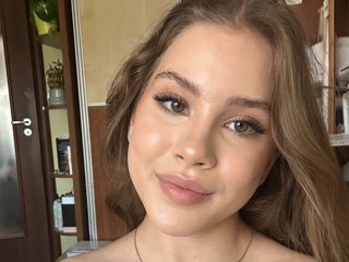 Эротический видеочат EmilyBlake