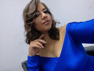 Эротический видеочат EmilyCali