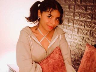 Эротический видеочат EmilyCooper1