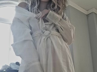 Эротический видеочат Emilyfoxi